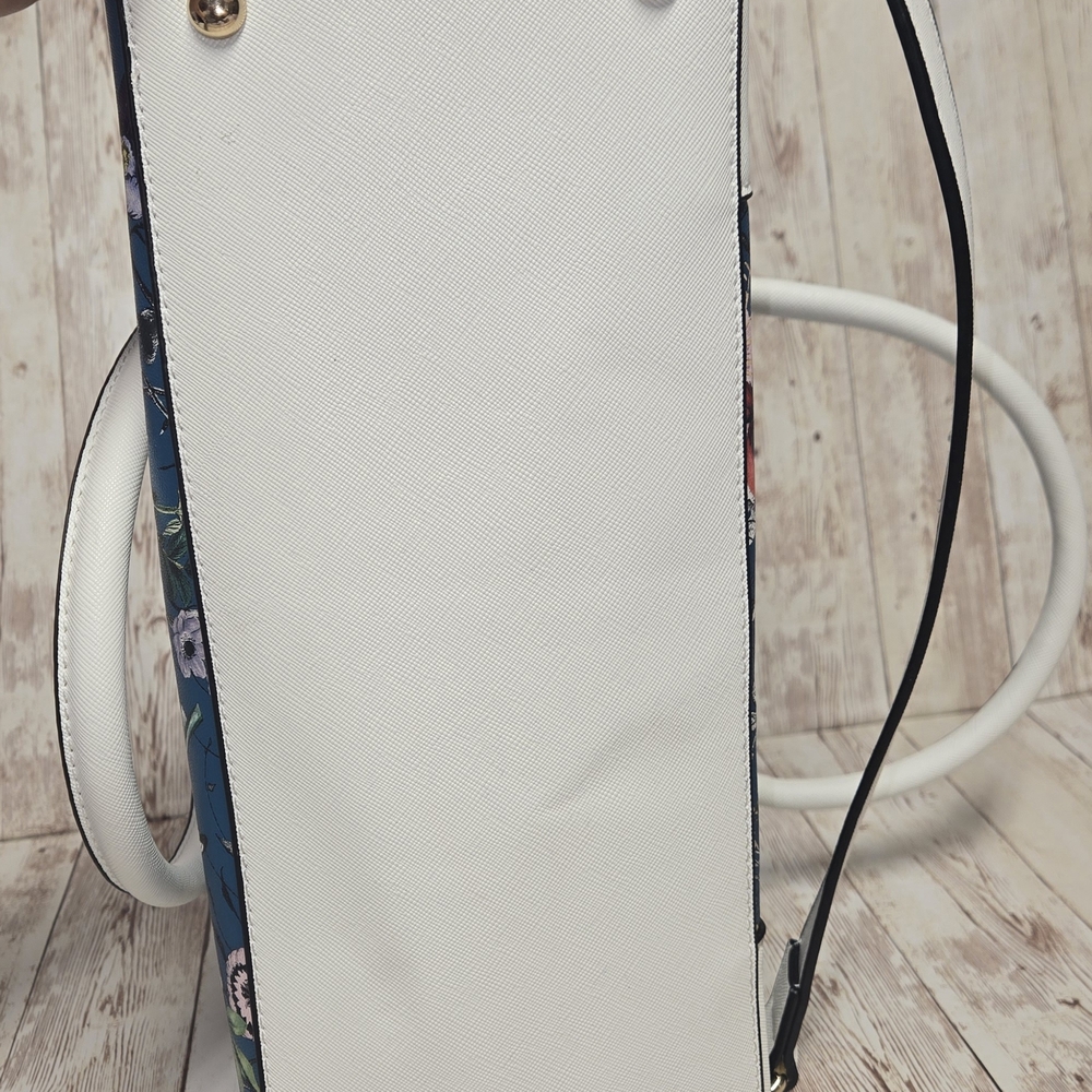 Dasein Floral Satchel Crossbody Bag Blue White Gold Hardware - Picture 12 of 14
